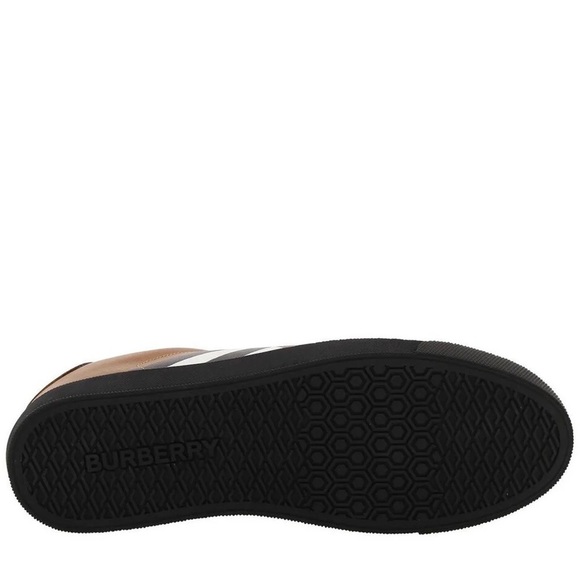 New Season Burberry Checked monogram logo Low-Top Sneakers NWB - Picture 4 of 5